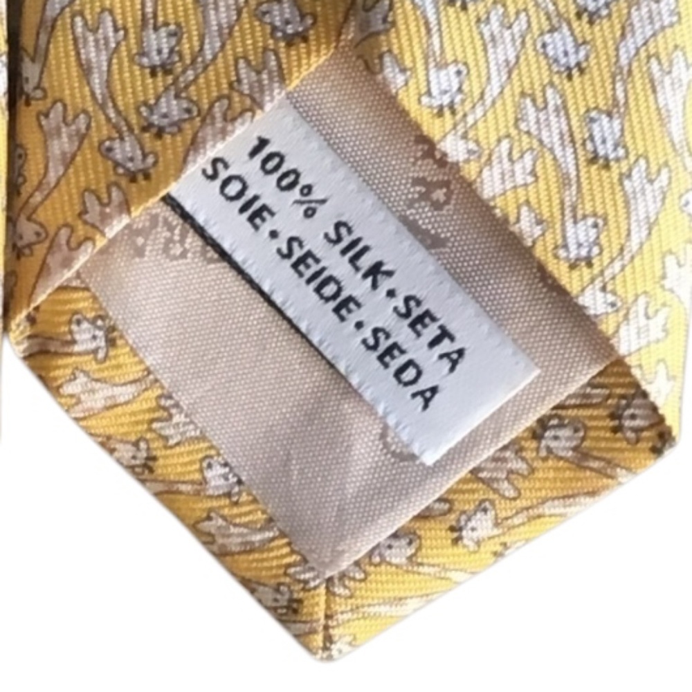 Ferragamo Giraffe-Print Silk Tie - Picture 9 of 16